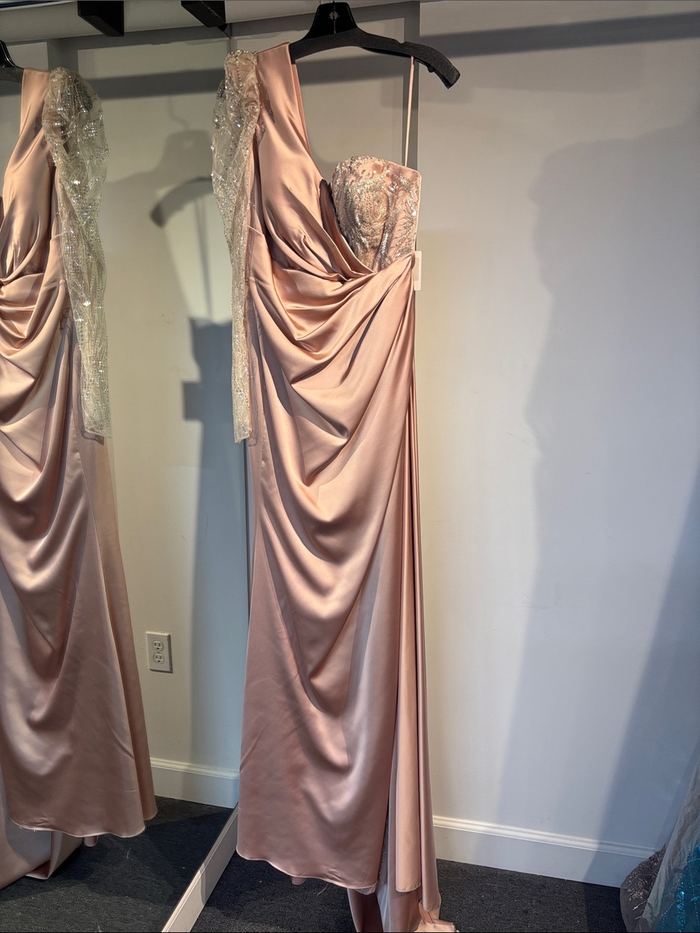 Catwalk Couture 2002 Beige Rose Elegant Draped Evening Gown